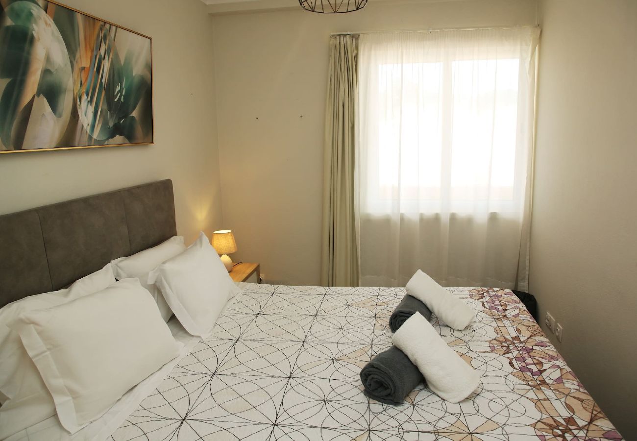 Apartamento em Ponta Delgada - Apartamentos Mãe de Deus 33 4C