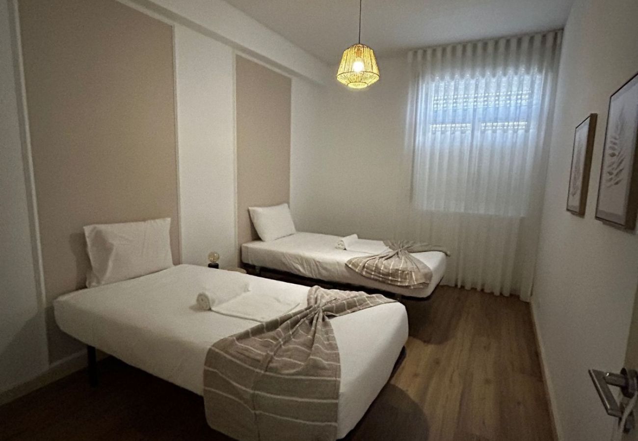 Apartamento em Ponta Delgada - Avenida E