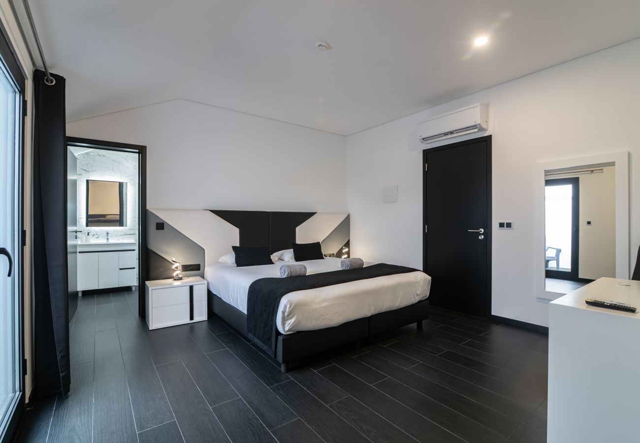 Quarto em Ponta Delgada - The Rock Hostel 1