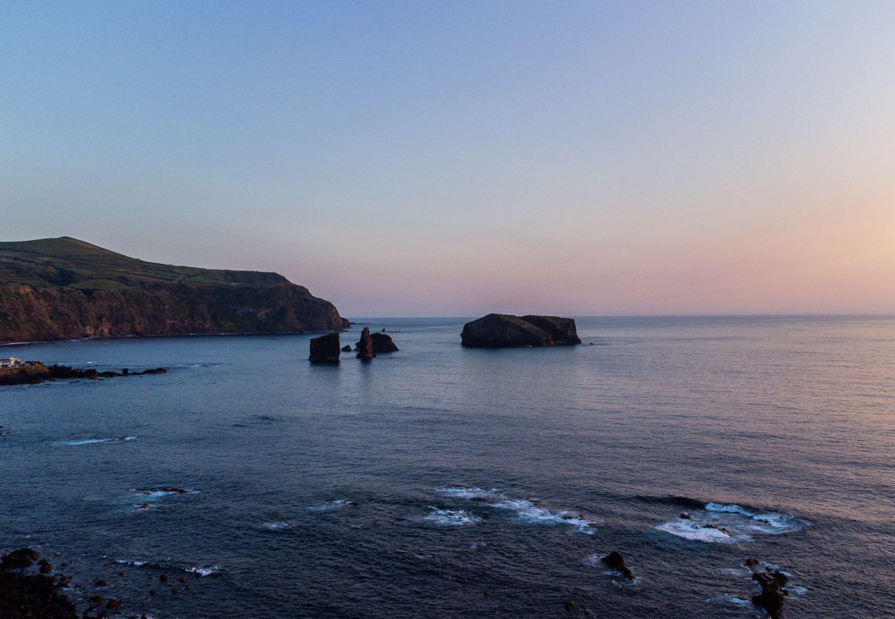 Villa em Mosteiros - Mosteiros Natural Sea View