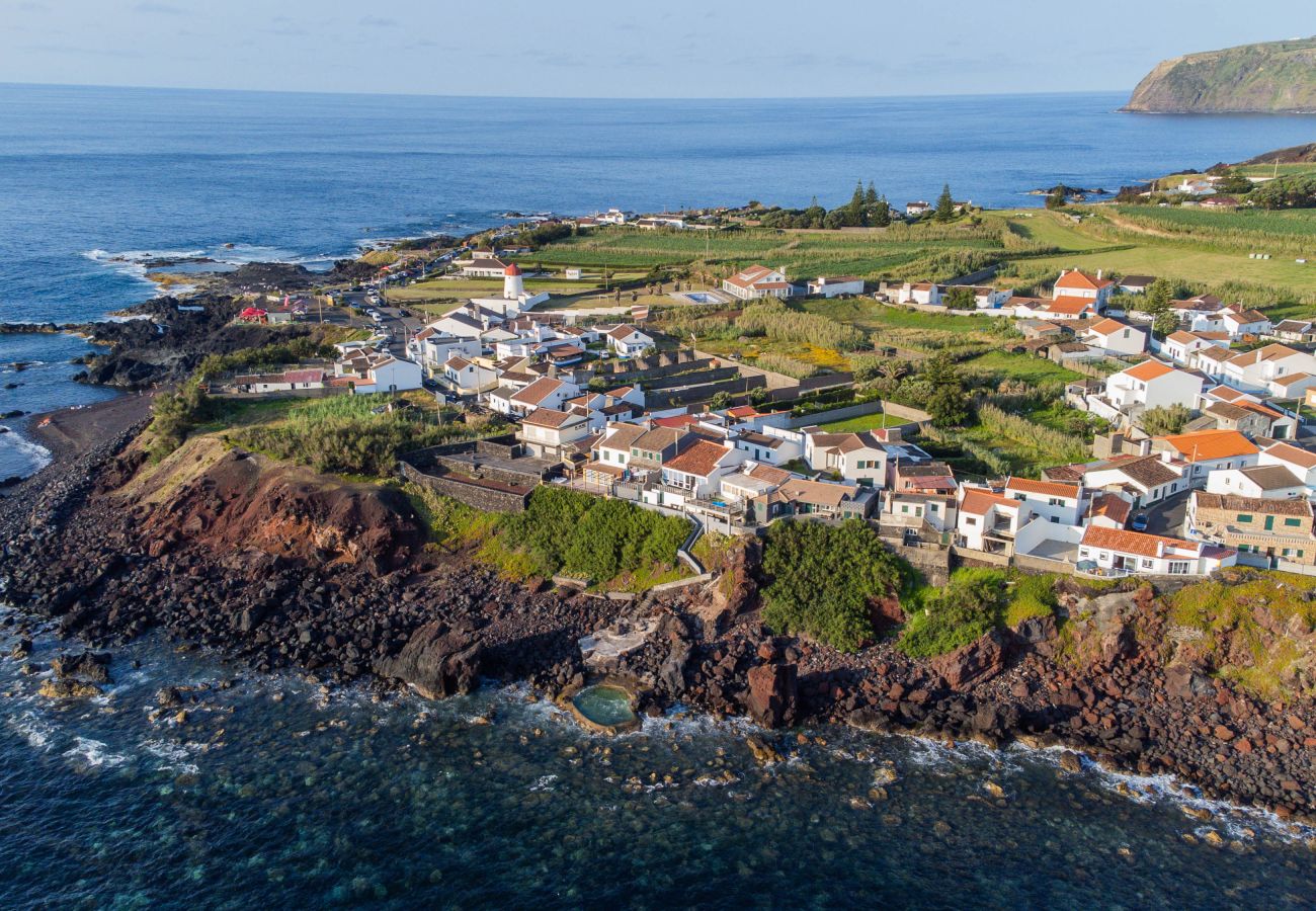 Villa em Mosteiros - Mosteiros Natural Sea View