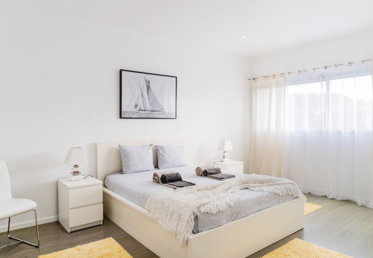 Villa em Rabo de Peixe - Santana Beach House