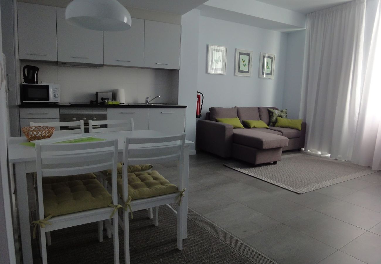 Ferienwohnung in Ponta Delgada - Apartamentos Almeida Garrett 2ºesq