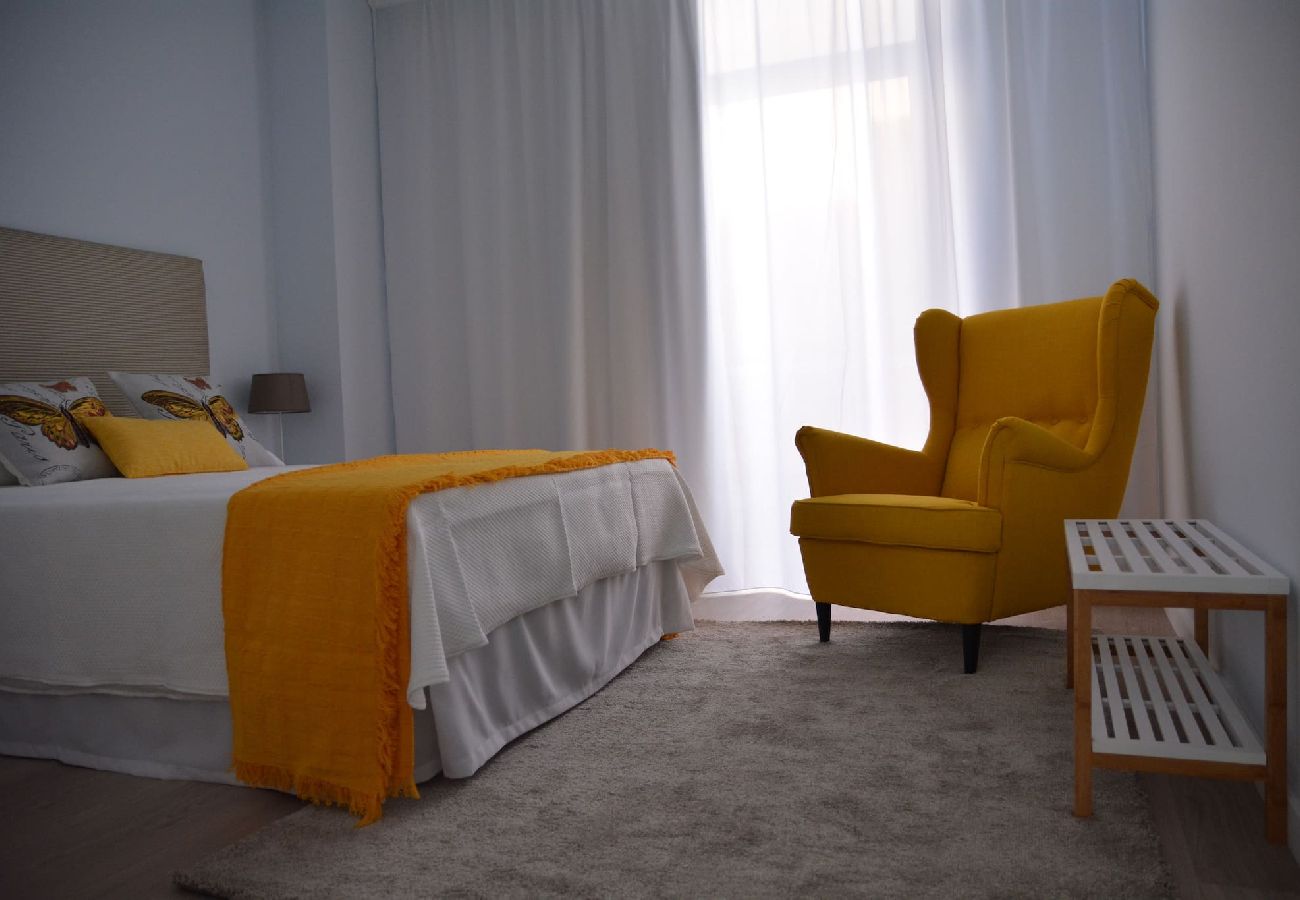 Ferienwohnung in Ponta Delgada - Apartamentos Almeida Garrett 2ºesq