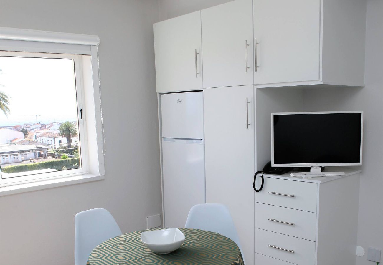 Ferienwohnung in Ponta Delgada - Apartamentos Mãe de Deus 27 4D