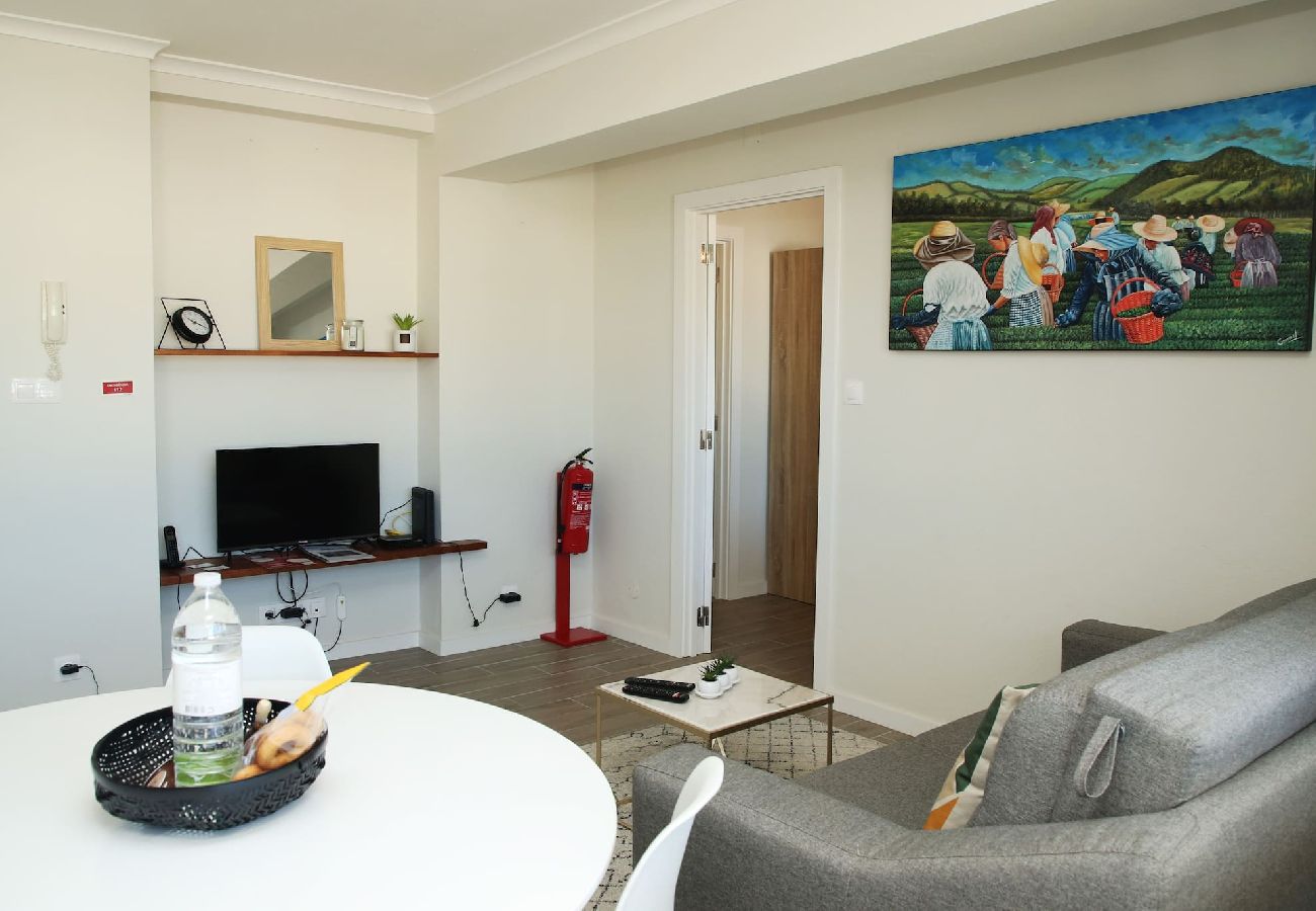 Ferienwohnung in Ponta Delgada - Apartamentos Mãe de Deus 33 4C