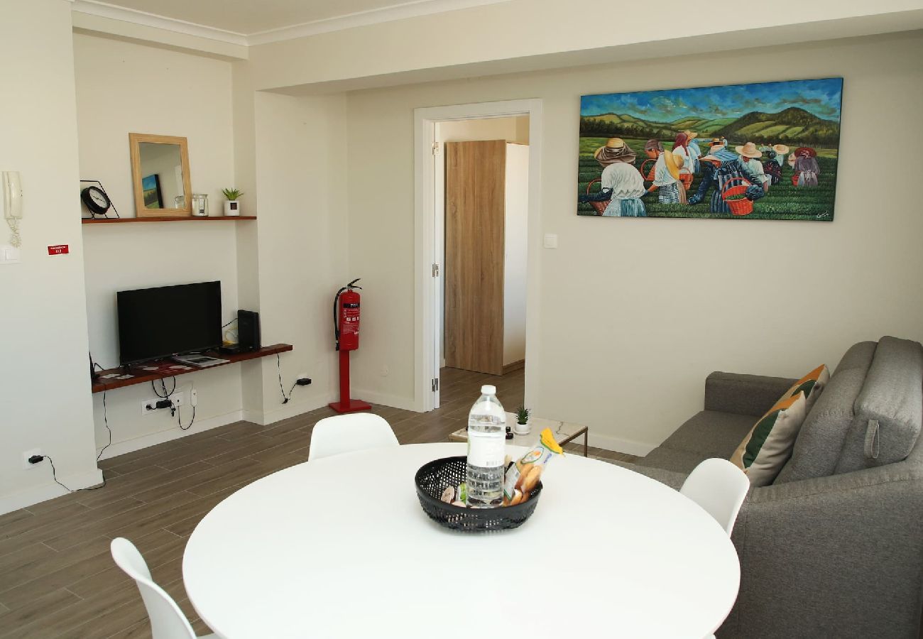 Ferienwohnung in Ponta Delgada - Apartamentos Mãe de Deus 33 4C