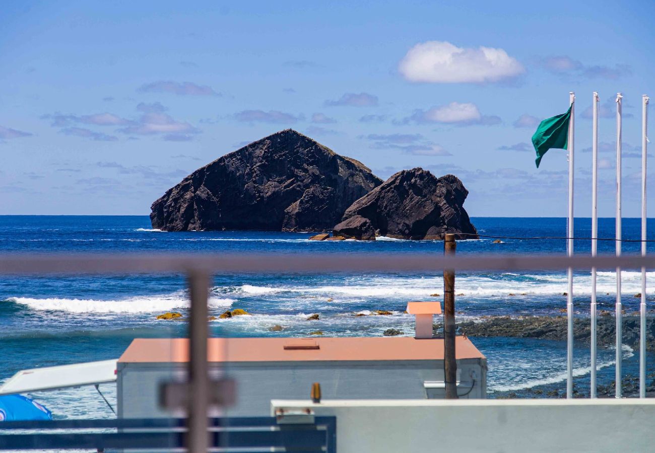 Ferienhaus in Mosteiros - Mosteiros Beach House