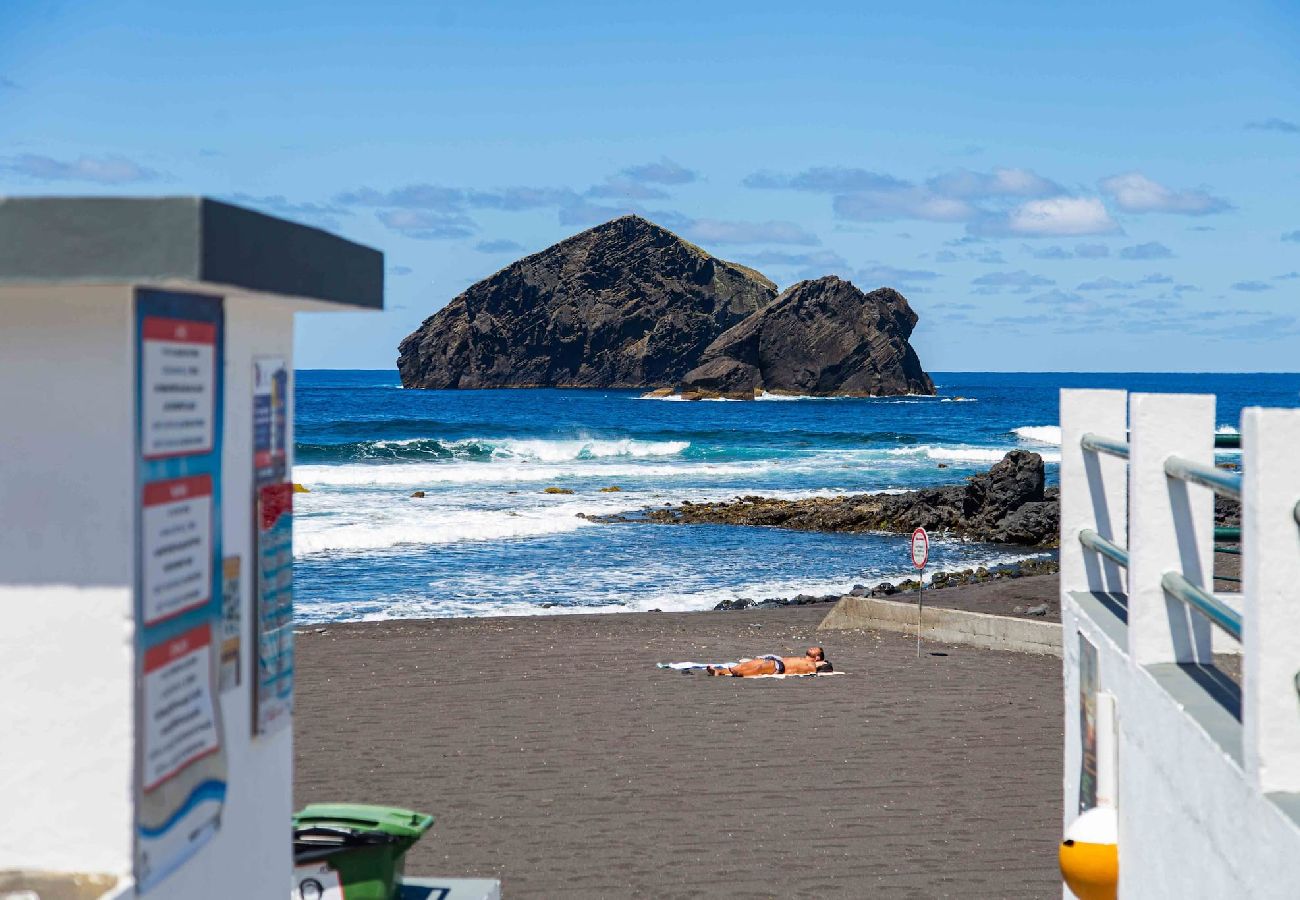 Ferienhaus in Mosteiros - Mosteiros Beach House