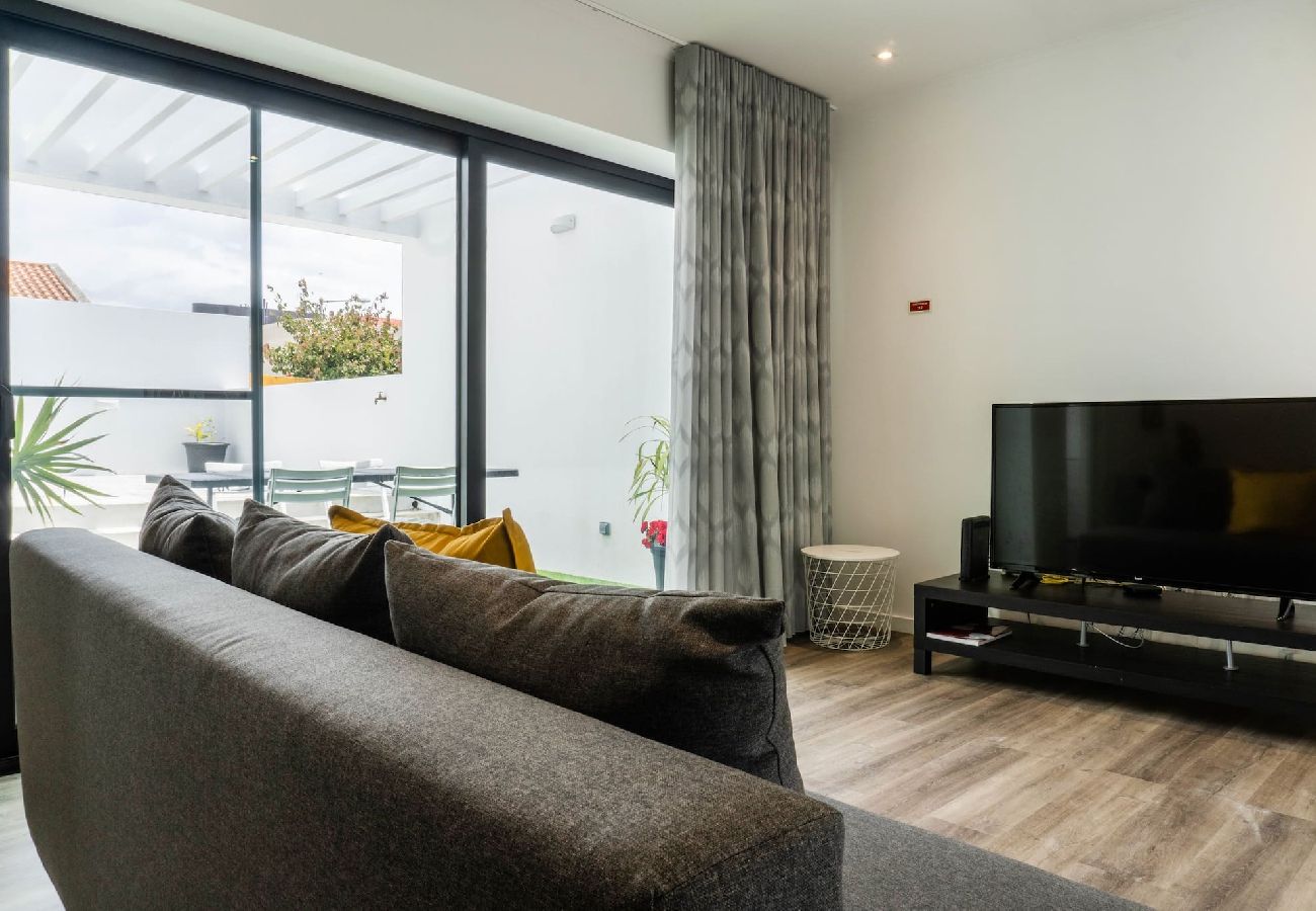 Ferienwohnung in Ponta Delgada - EnCanto Terrace House