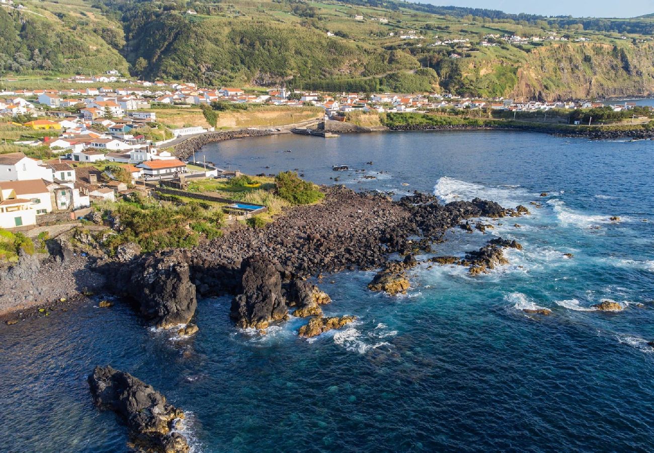 Ferienhaus in Mosteiros - Mosteiros Natural Pool House