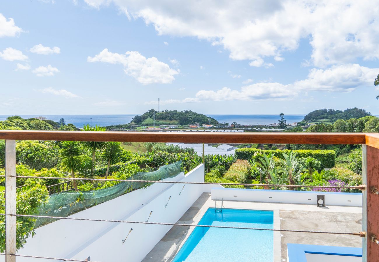 Villa in São Roque - Azorean Dream House by Green Vacations