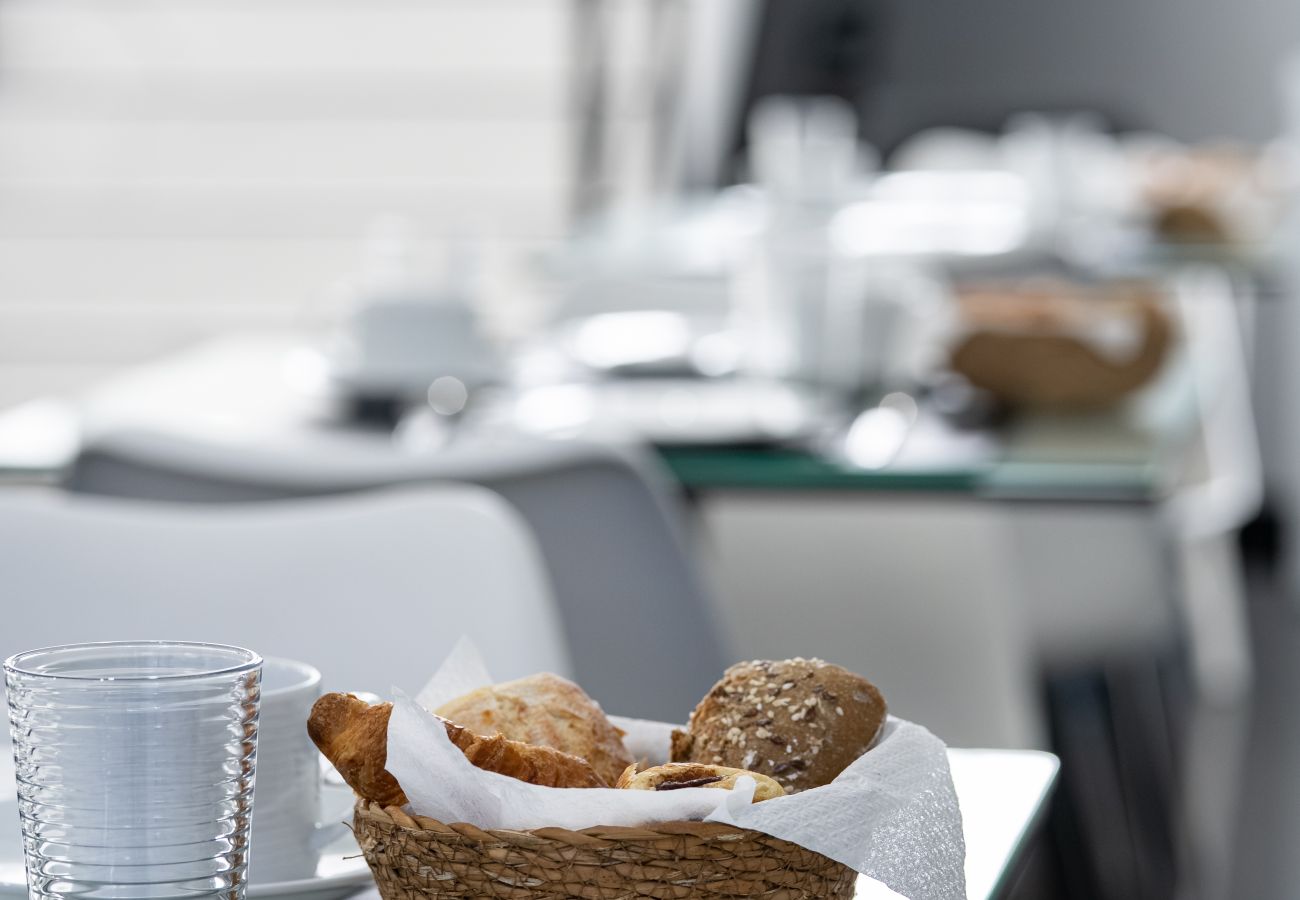 Zimmeranmietung in Ponta Delgada - The Rock Hostel 1