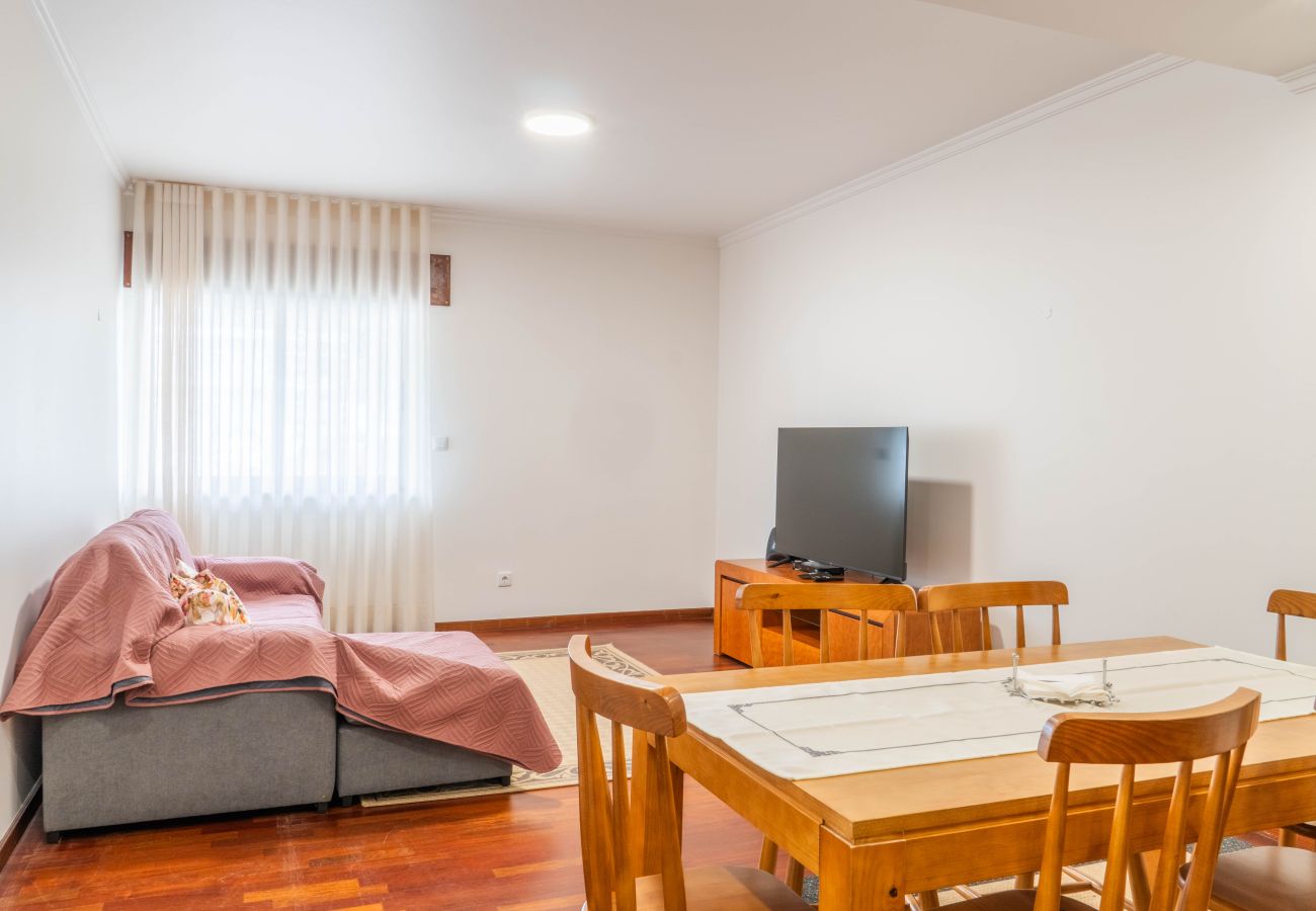 Ferienwohnung in Ponta Delgada - CityScape Apartment