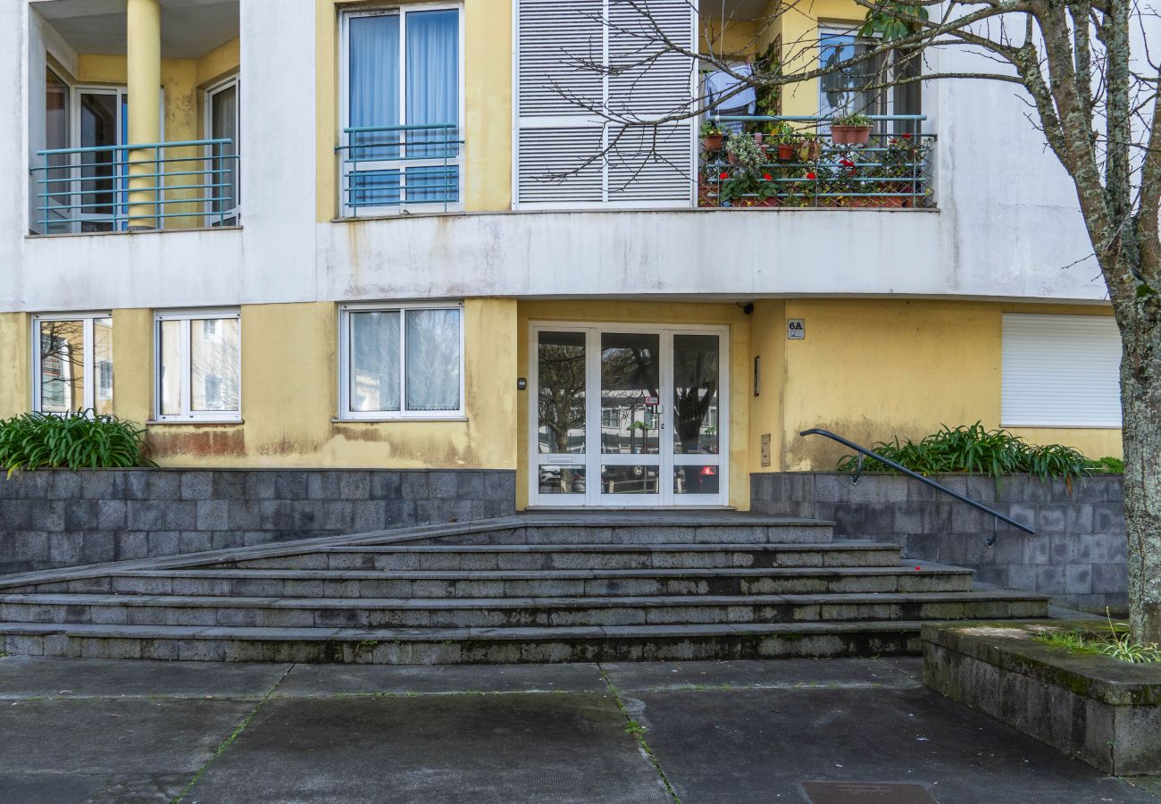 Ferienwohnung in Ponta Delgada - CityScape Apartment