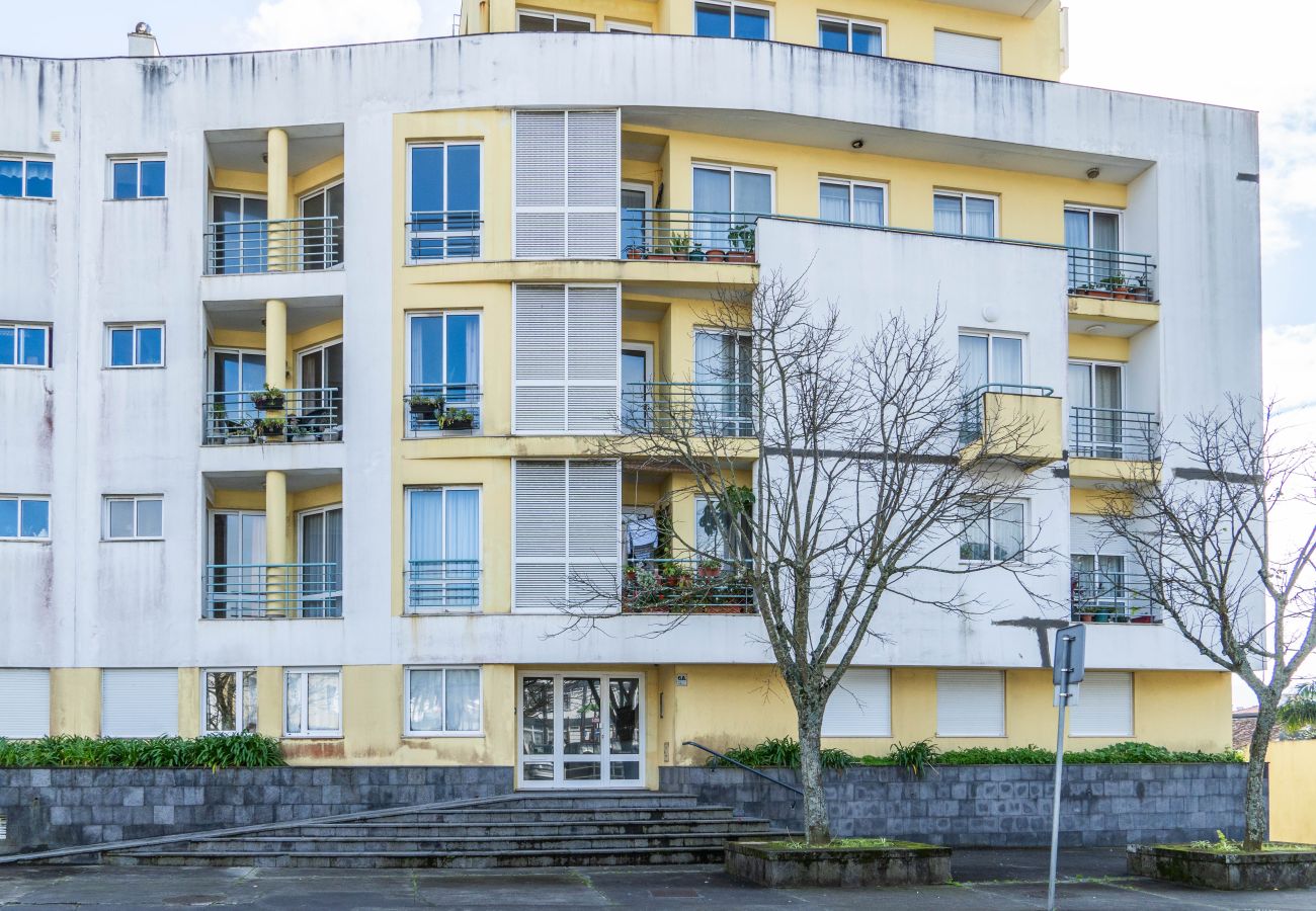 Ferienwohnung in Ponta Delgada - CityScape Apartment