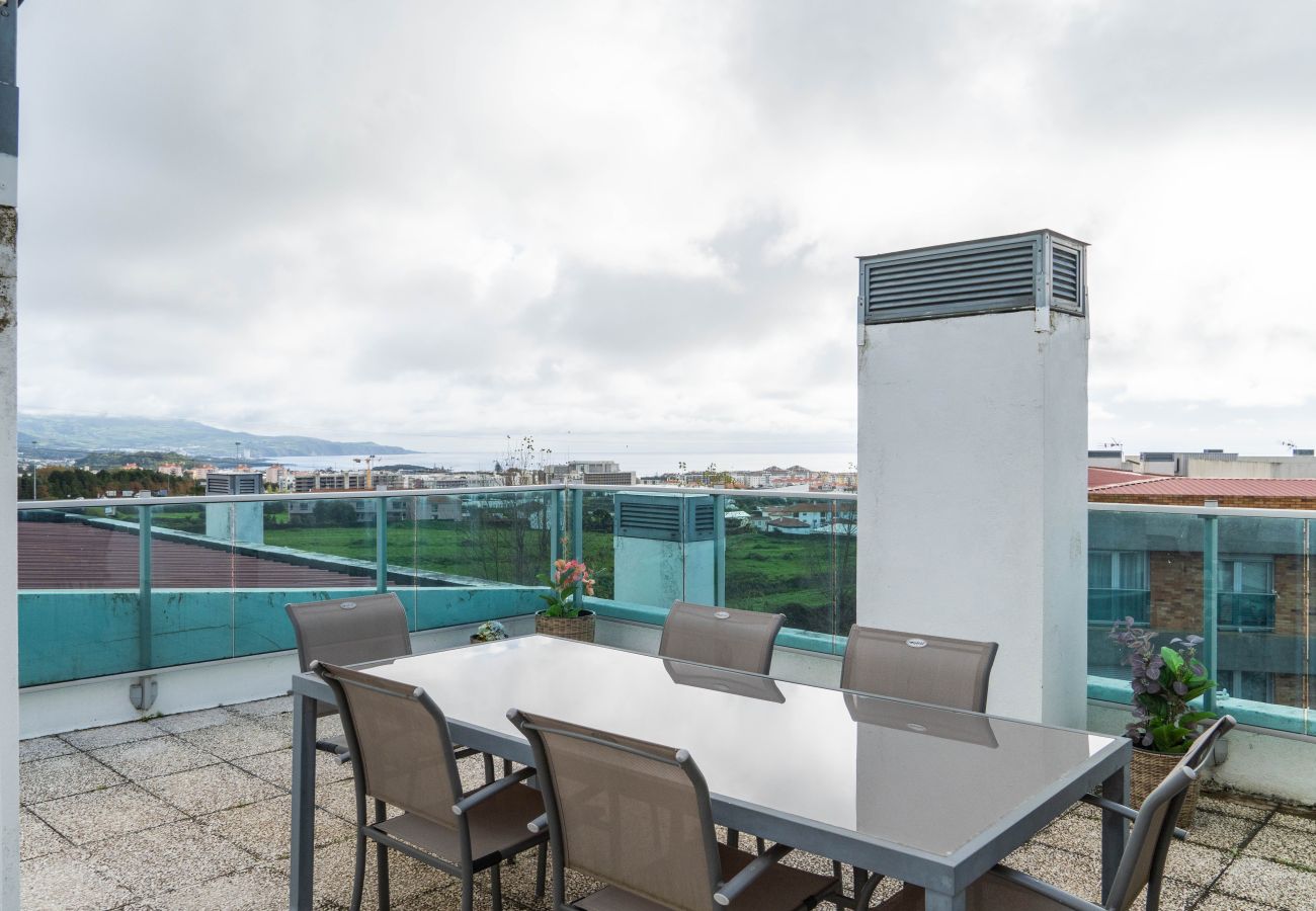 Residenz in Ponta Delgada - Rooftop Terrace Apartment PDL