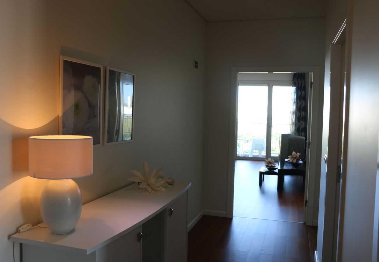 Ferienwohnung in Fajã de Baixo - City View Apartment