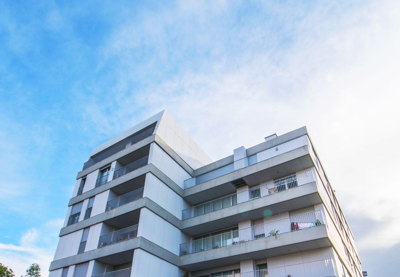 Ferienwohnung in Fajã de Baixo - City View Apartment