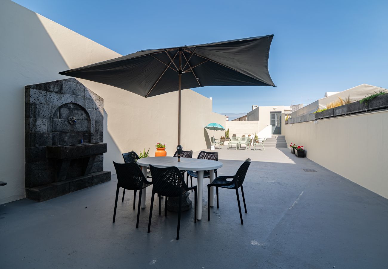 Ferienhaus in Ribeira Grande - Casa do Largo