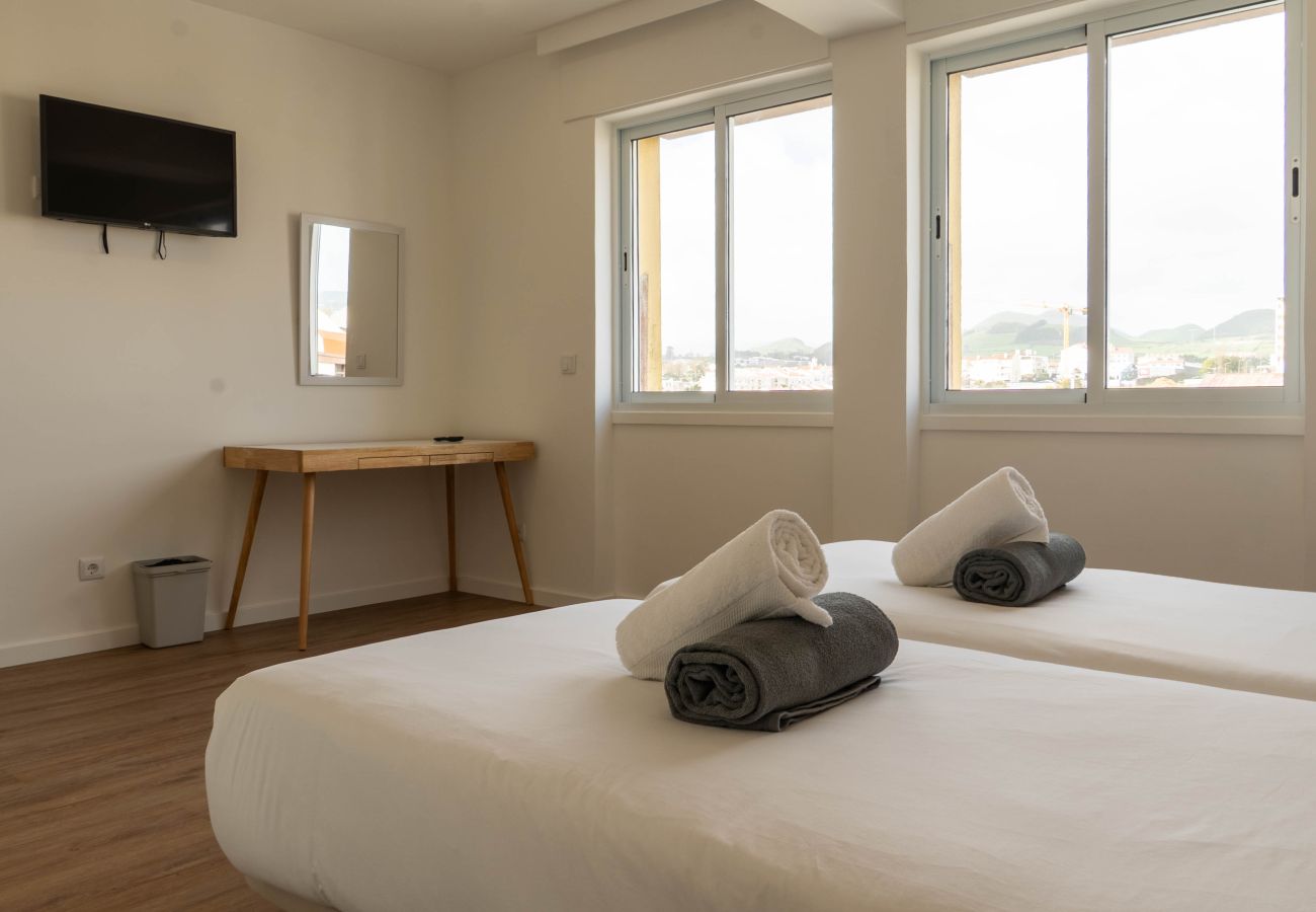 Ferienwohnung in Ponta Delgada -  Sunset Marina View by Green Vacations