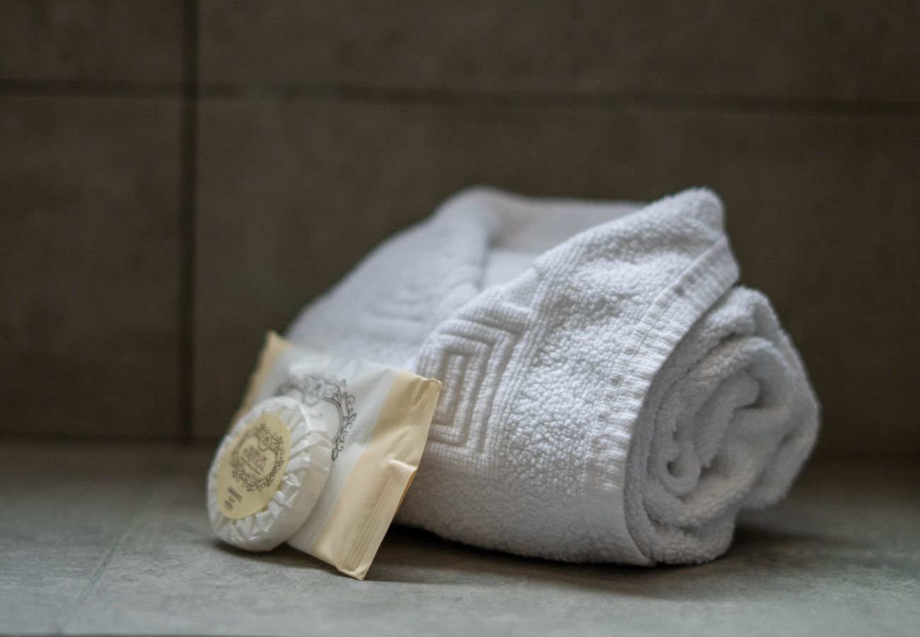 Ferienwohnung in Ponta Delgada -  Sunset Marina View by Green Vacations