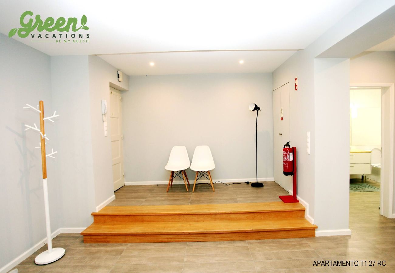 Apartment in Ponta Delgada - Apartamentos Mãe de Deus 27/RC