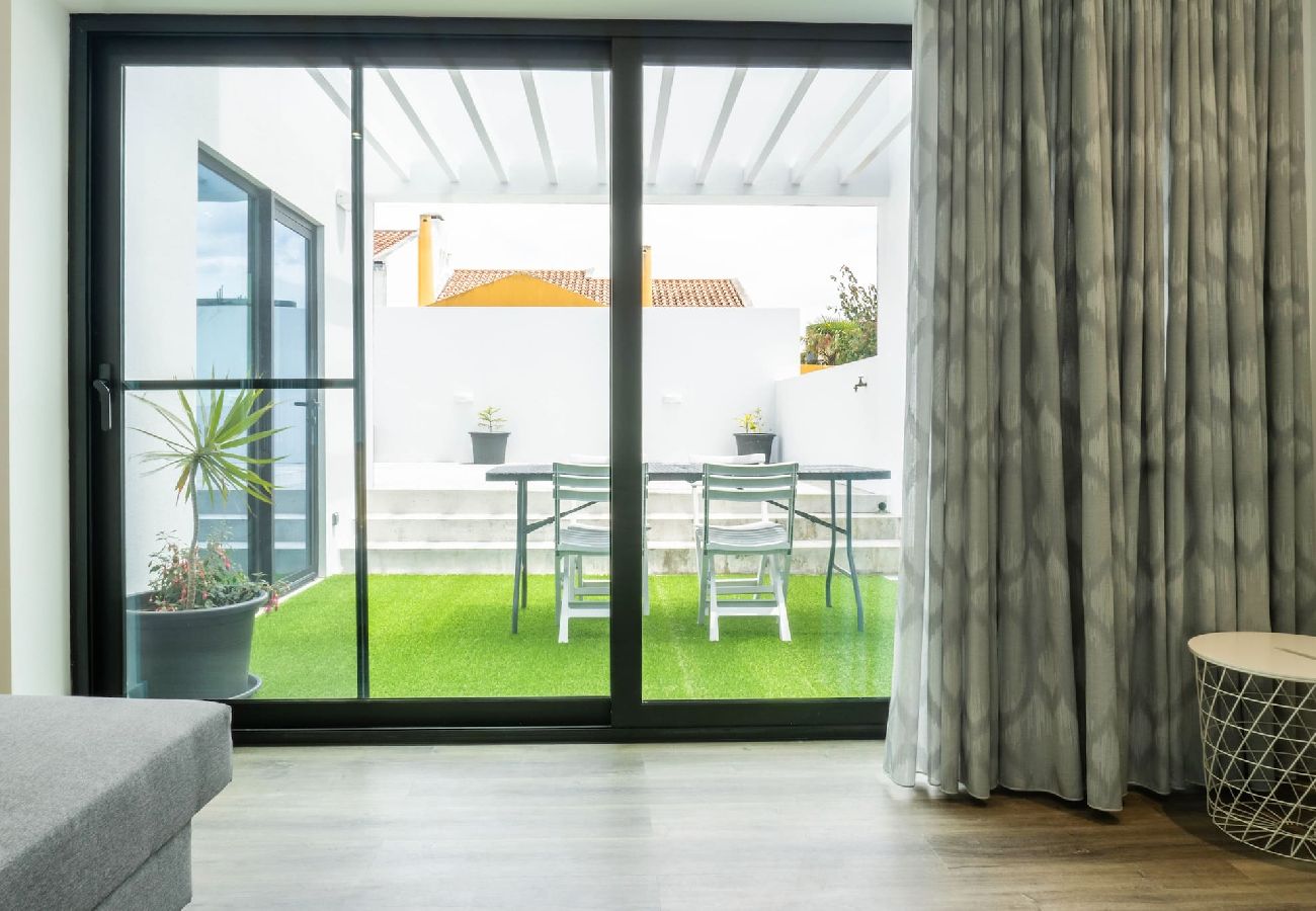 Apartment in Ponta Delgada - EnCanto Terrace House