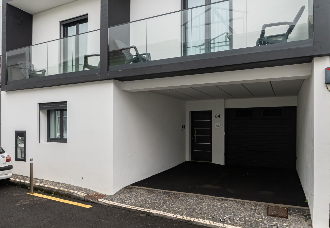 Rent by room in Ponta Delgada - The Rock Hostel 1