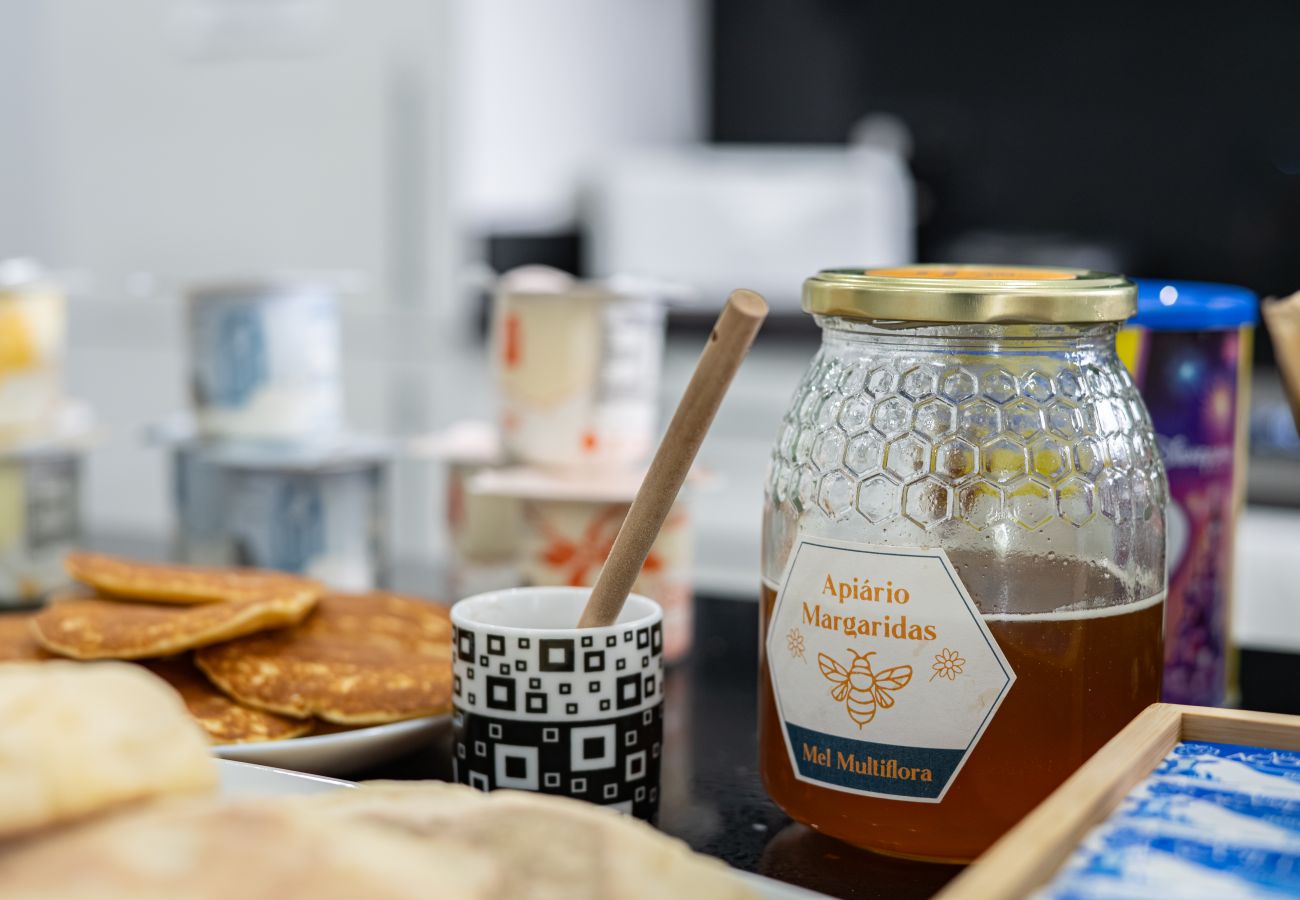 Rent by room in Ponta Delgada - The Rock Hostel 1