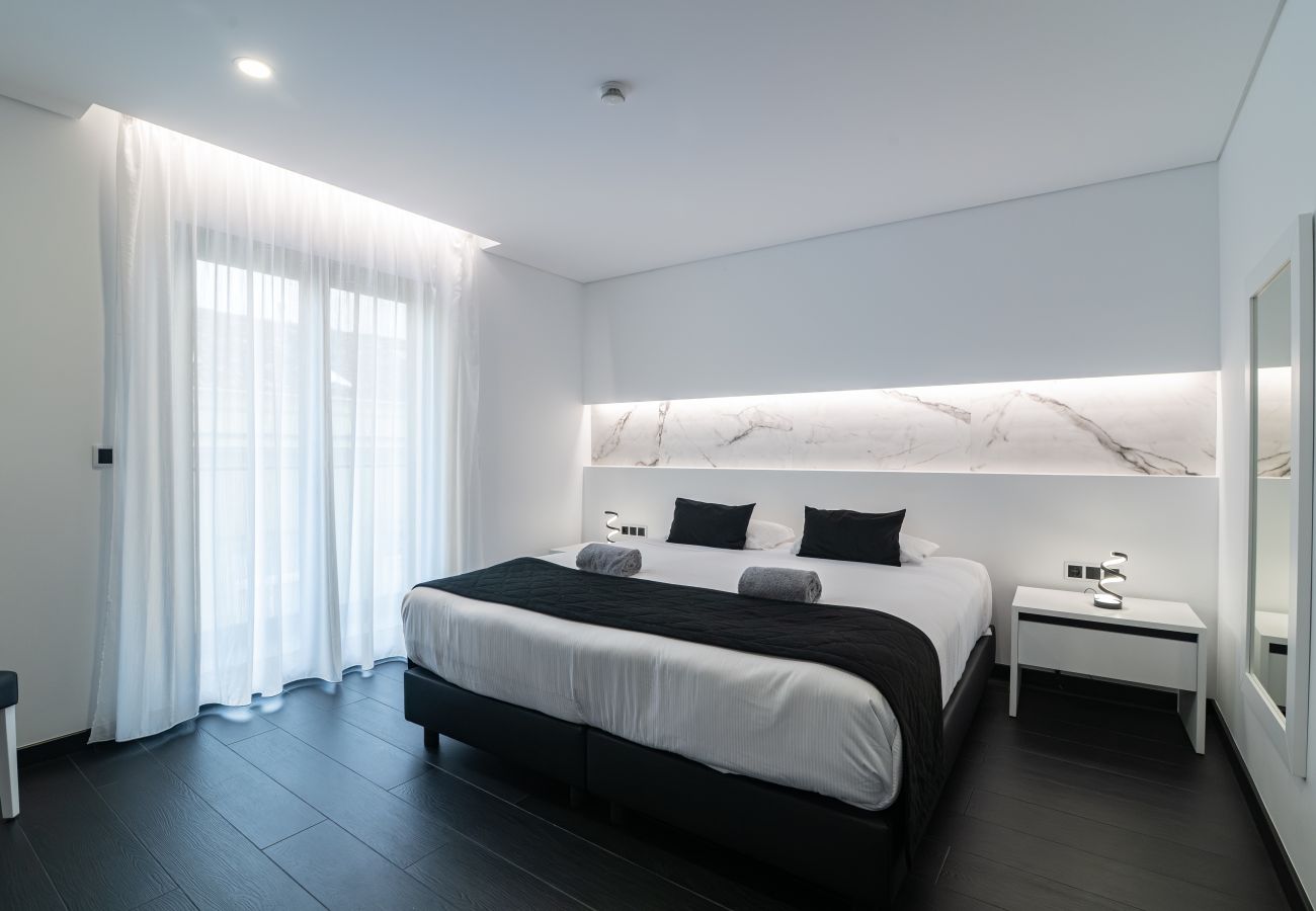 Rent by room in Ponta Delgada - The Rock Hostel 1