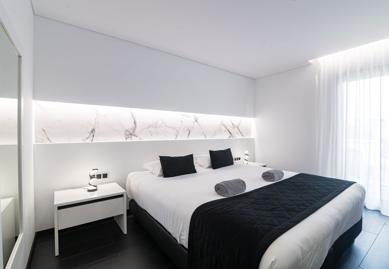 Rent by room in Ponta Delgada - The Rock Hostel 1