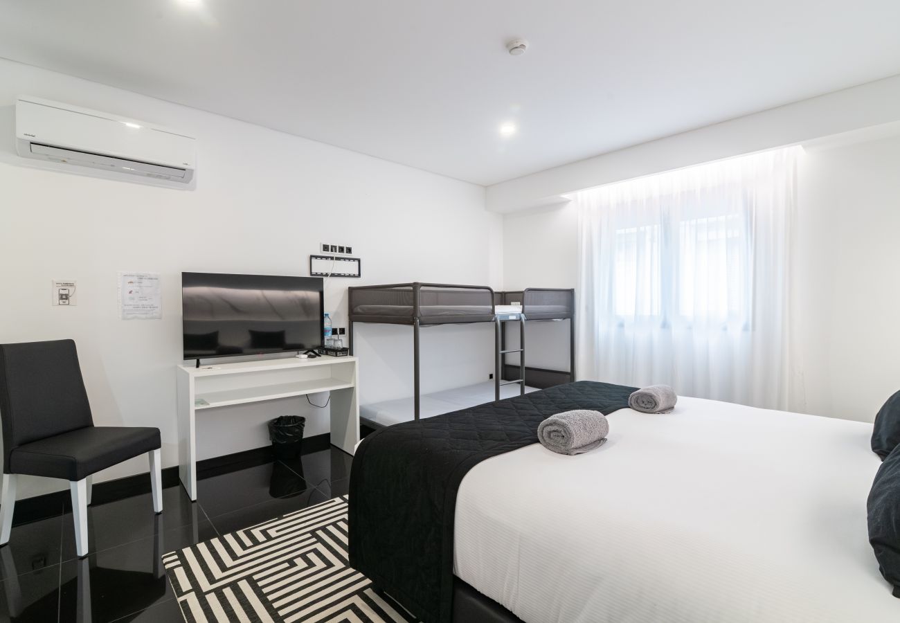 Rent by room in Ponta Delgada - The Rock Hostel 1