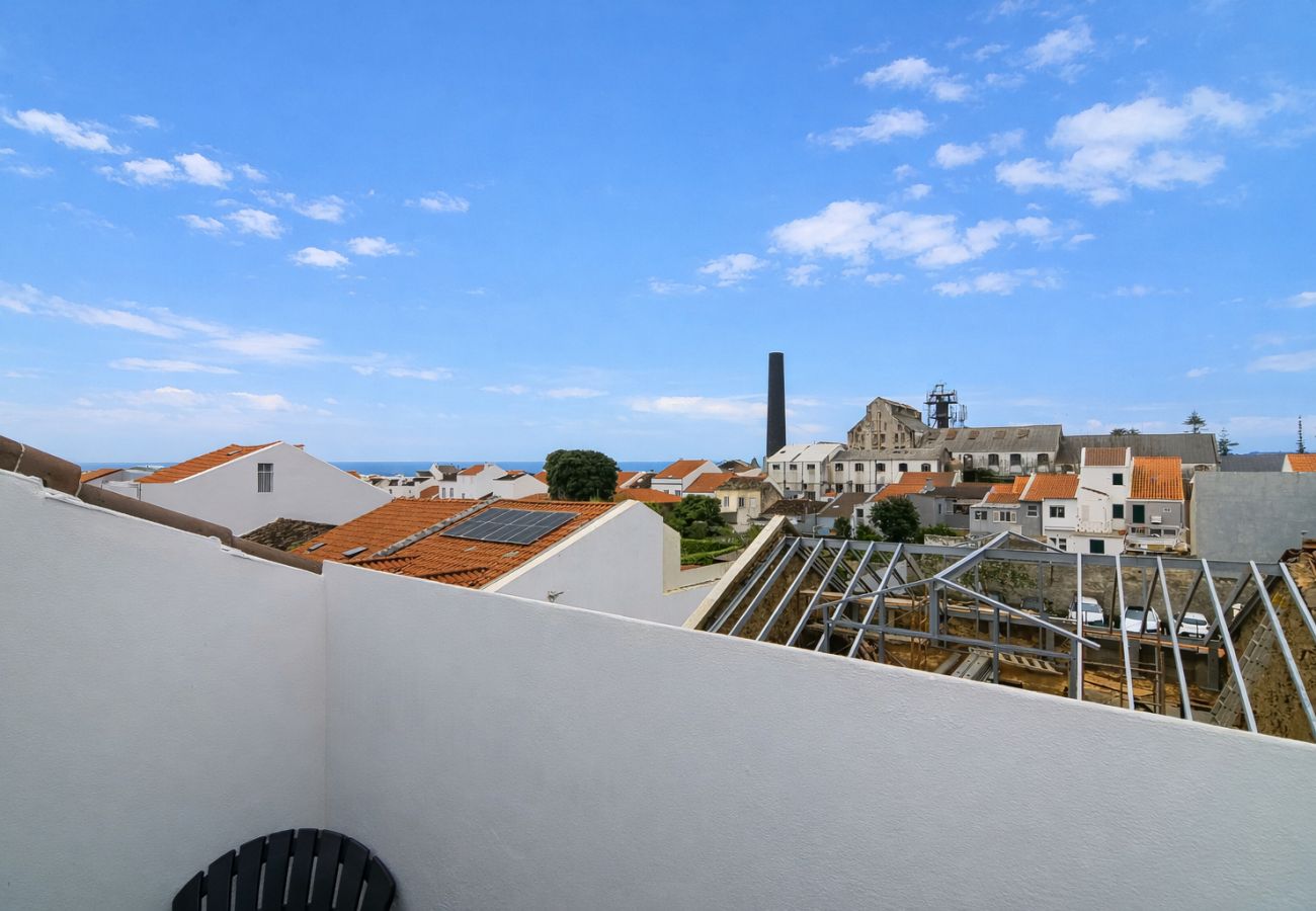 Rent by room in Ponta Delgada - The Rock Hostel 1