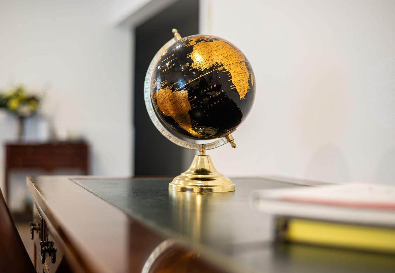 Rent by room in Capelas - Vila Rosario - Standard Room 1