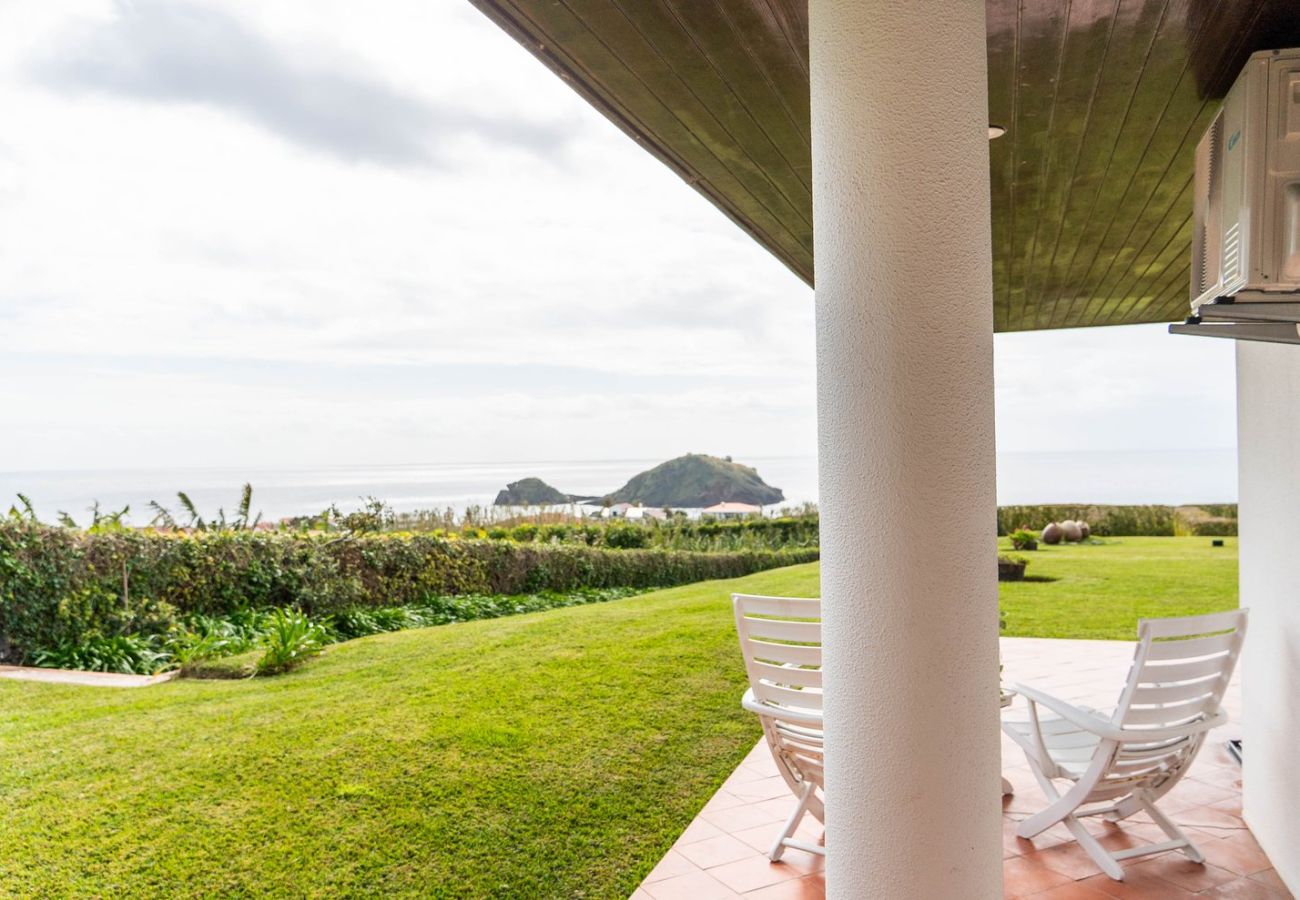 House in Vila Franca do Campo - The Princess Ring View