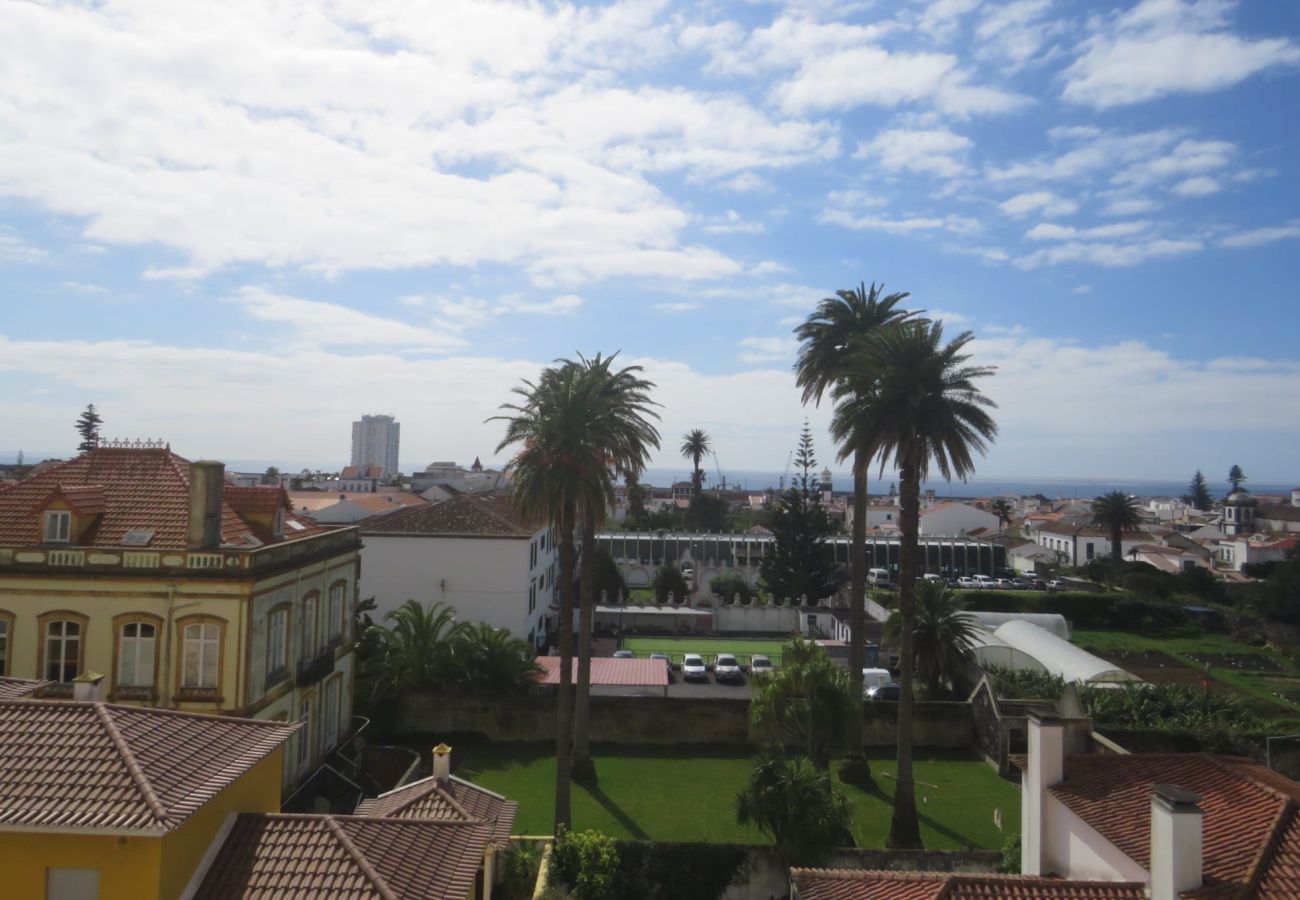 Apartment in Ponta Delgada - Apartamentos Mãe de Deus 27 4D