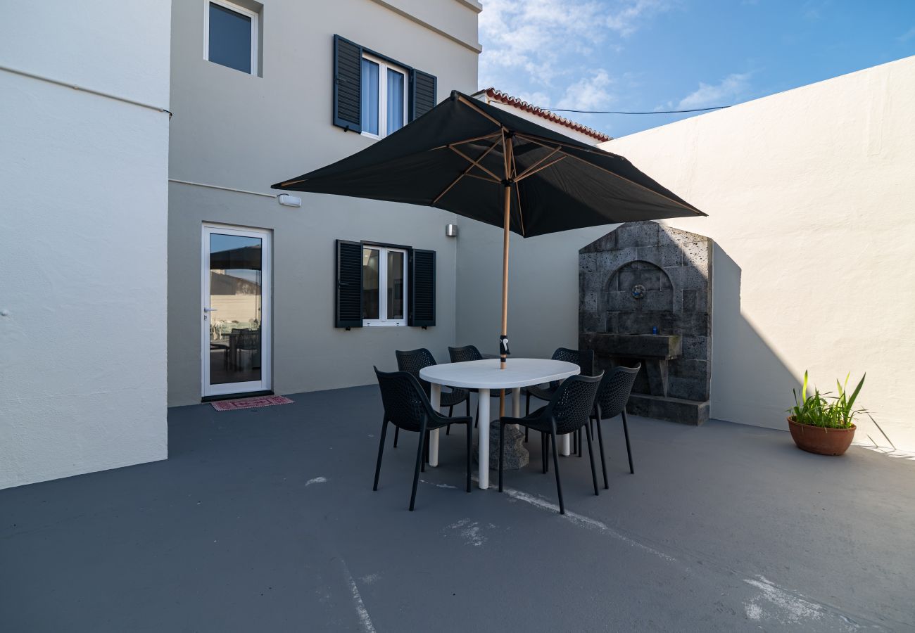 House in Ribeira Grande - Casa do Largo