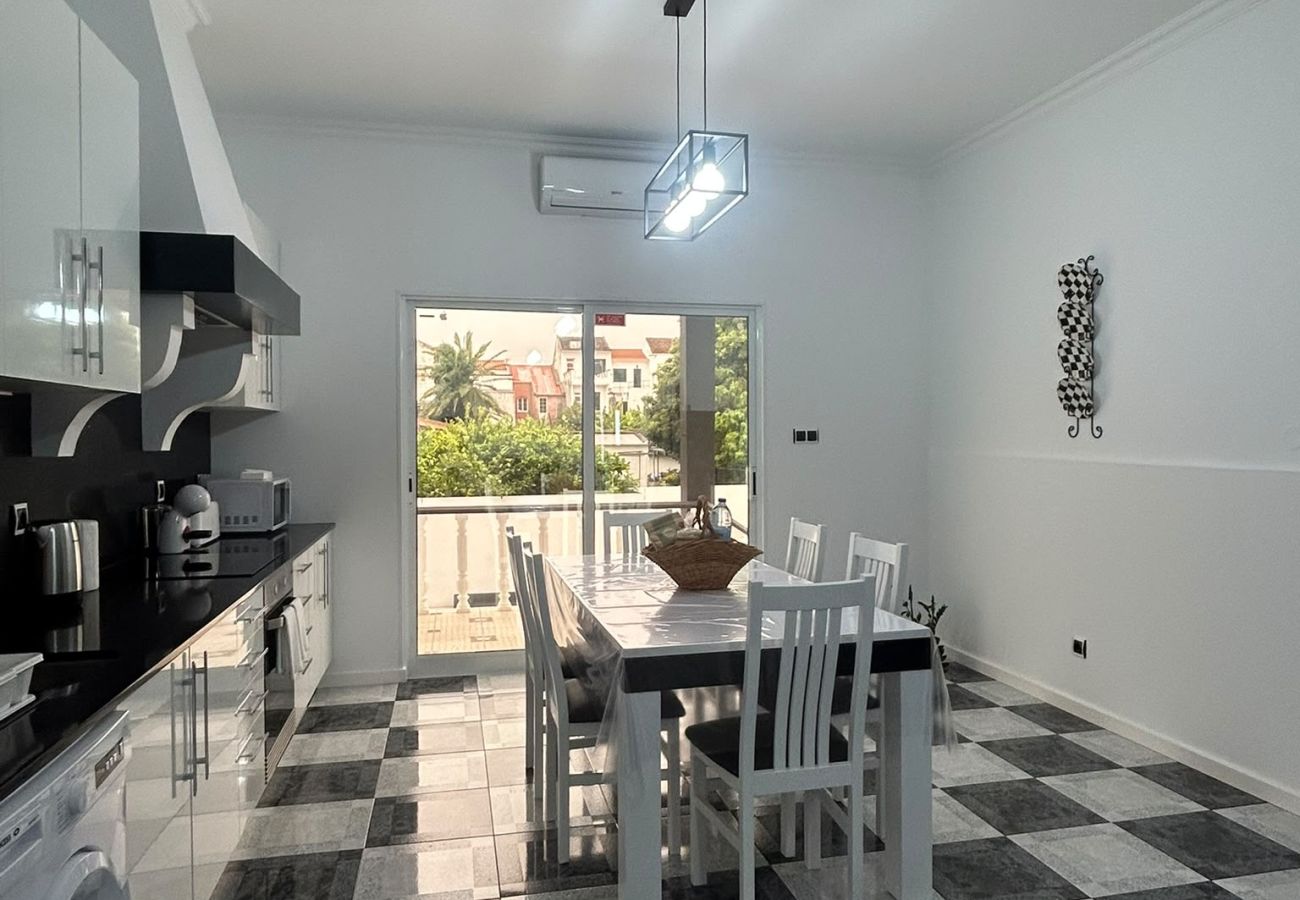 Terraced House in Ponta Delgada - The Rock Family House