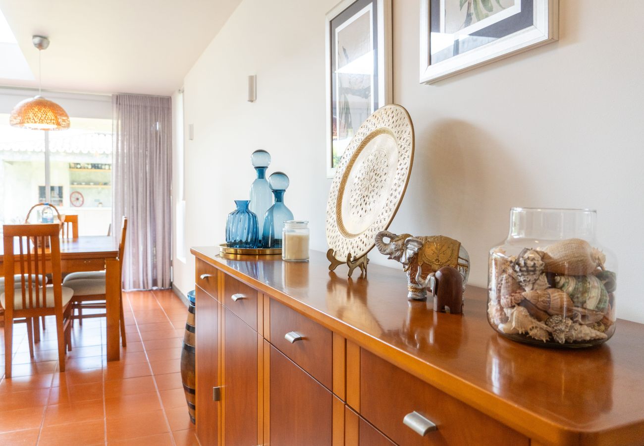 House in Lagoa - Caloura Essence